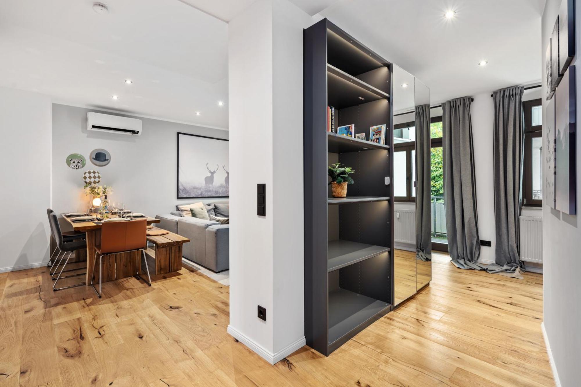 Edler Wohnraum Schlossteich-Suite 3 Sz Mit Zwei Balkonen, Kaffeevollautomat, Kamin, Klima, Lift & Zwei Parkplaetzen Chemnitz Kültér fotó
