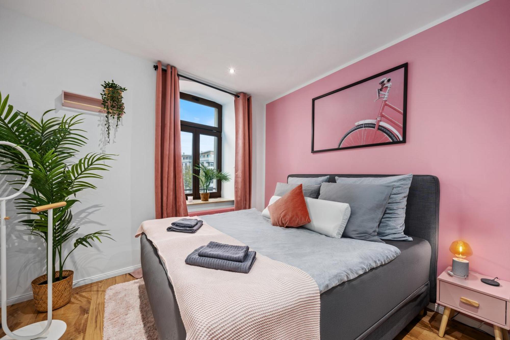 Edler Wohnraum Schlossteich-Suite 3 Sz Mit Zwei Balkonen, Kaffeevollautomat, Kamin, Klima, Lift & Zwei Parkplaetzen Chemnitz Kültér fotó